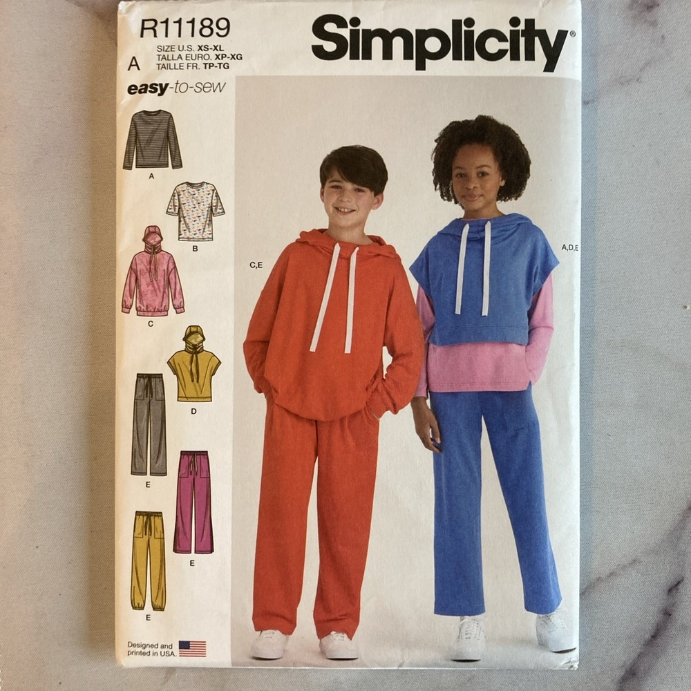 Simplicity R11189 Oversized Knit Hoodies, T-Shirts & Joggers Sz XS-XL